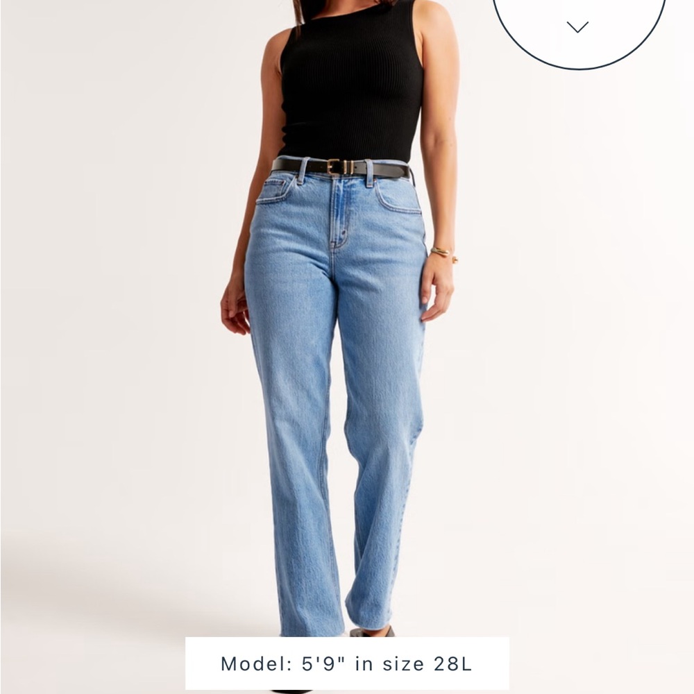 Abercrombie Curve Love Mid Rise 90s Straight Jean